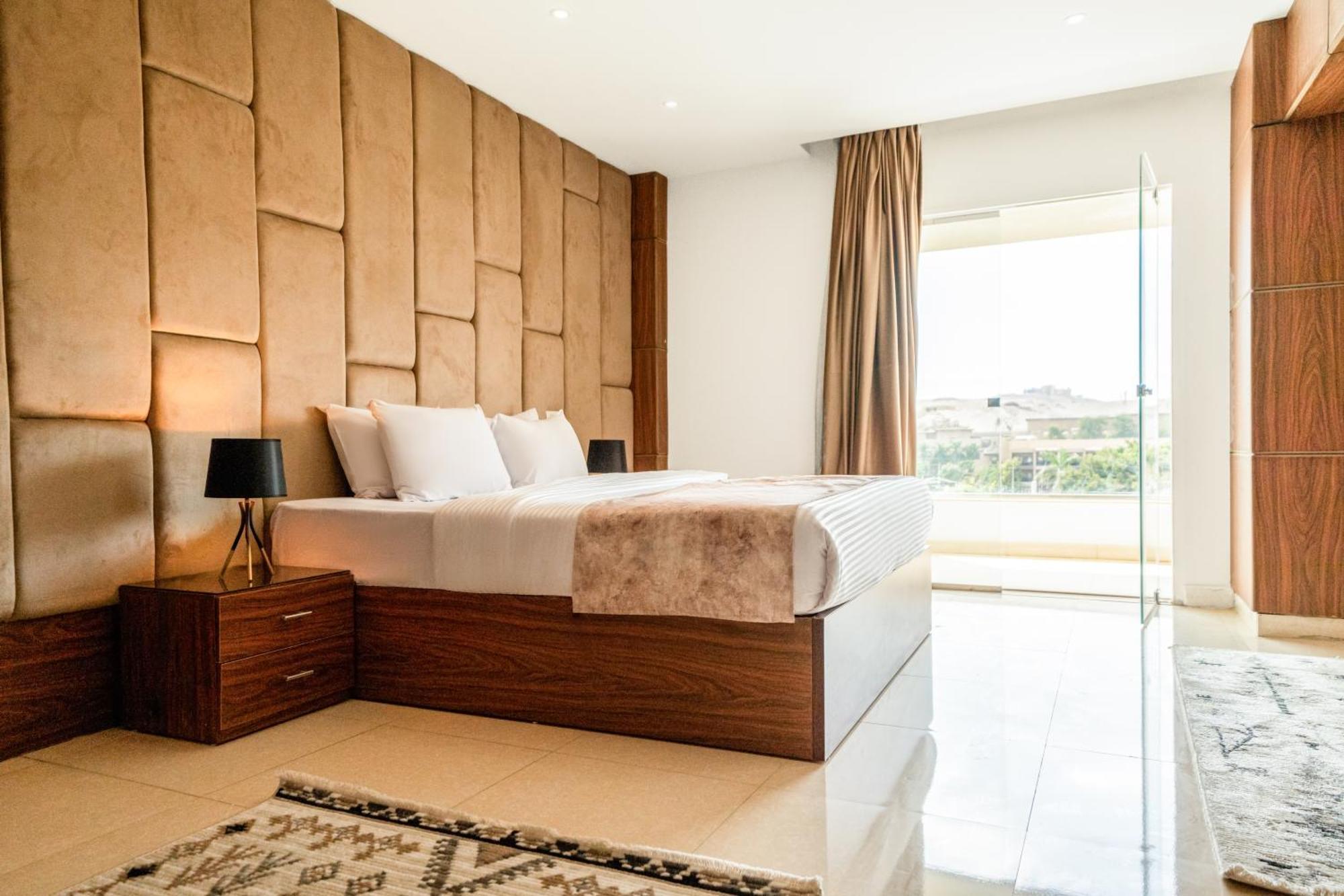 King Pyramids View Hotel Kafrat al Jabal Luaran gambar